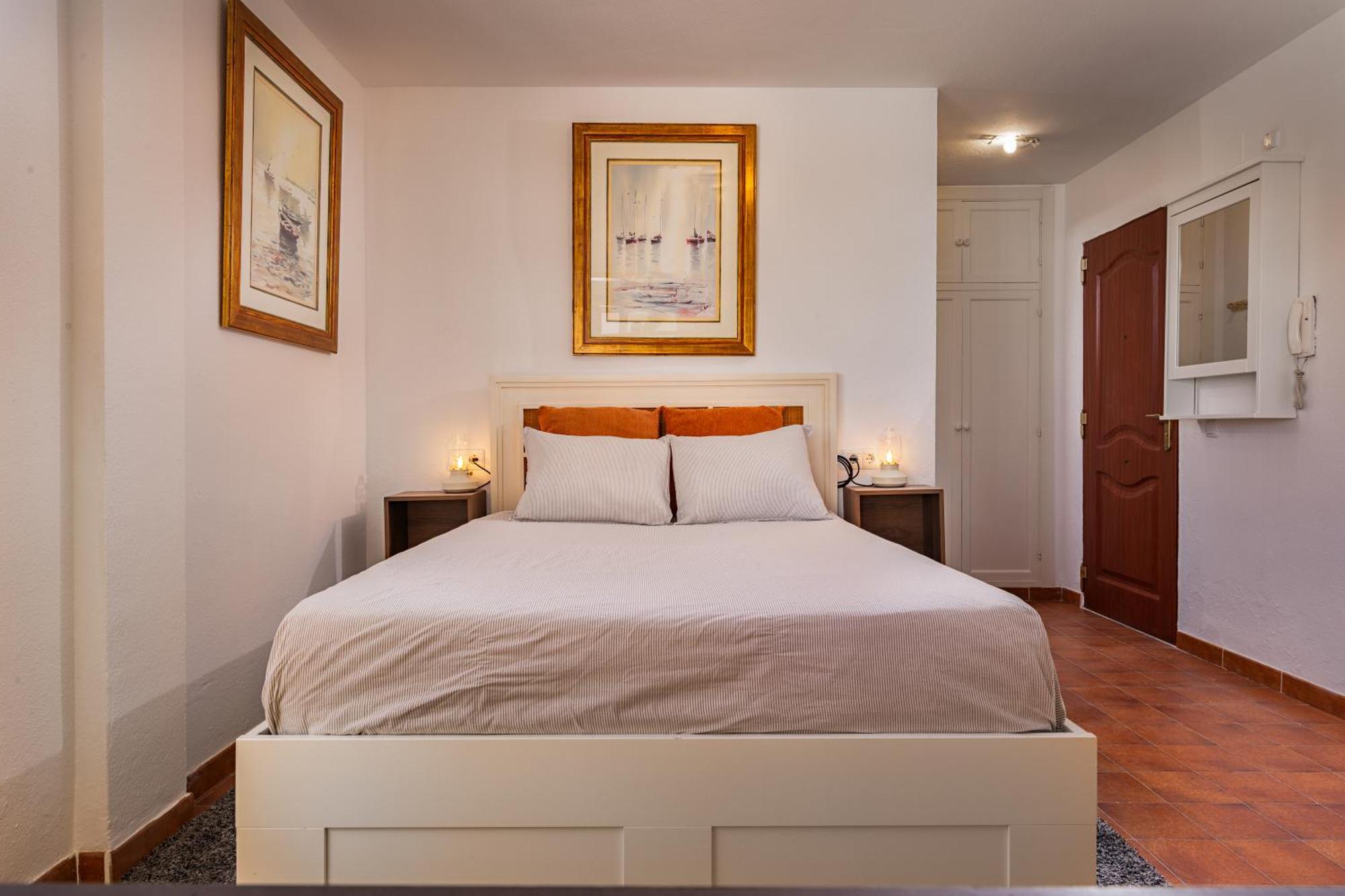 Duquesa Port Studio Apartment - Bright Sunlit Terrace Manilva Exterior foto
